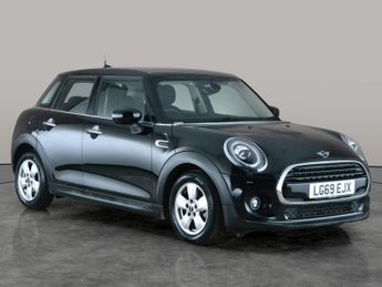 Mini Hatch 1.5 Cooper Classic Steptronic (136 ps) - LED - BLUETOOTH - CLIMA