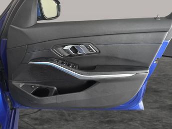 BMW 3 Series 2.0 330e 12kWh M Sport Plug-in (292 ps) - INTERIOR TRIM - ALUMIN