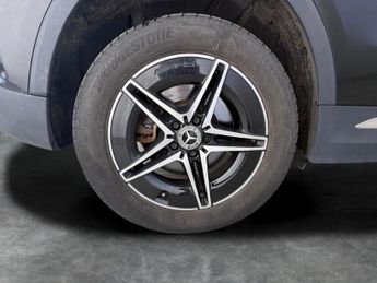 Mercedes-Benz EQA EQA 250+ 70.5kWh AMG Line (190 ps) LEATHER - REV CAM - APPLE CAR