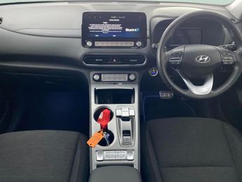Hyundai Kona 64kWh Premium (10.5kW Charger) (204 ps) - HEATED SEATS - HEATED 