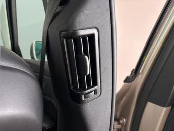 Volvo XC60 2.0 B5 MHEV Core AWD (250 ps) - ACTIVE LANE ASSIST - CARPLAY