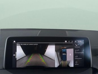 BMW iX3 80kWh Premier Edition Pro (286 ps) - HK AUDIO - DRIVING ASSISTAN