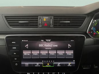 Skoda Superb 1.4 TSI iV 13kWh SportLine Plus Plug-in DSG (218 ps) - ADAPTIVE 