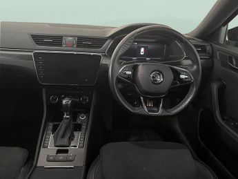 Skoda Superb 1.4 TSI iV 13kWh SportLine Plus Plug-in DSG (218 ps) - ADAPTIVE 