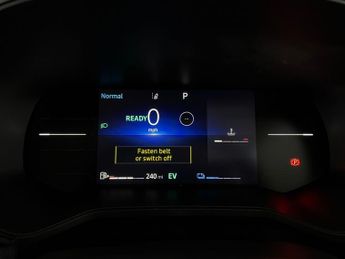 Renault Clio 1.6 E-TECH evolution (145 ps) LED HEADLIGHTS - SAT NAV - LANE DE