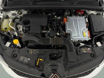 Renault Clio 1.6 E-TECH evolution (145 ps) LED HEADLIGHTS - SAT NAV - LANE DE