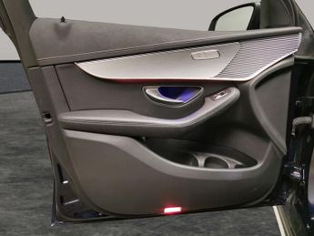 Mercedes-Benz EQC EQC 400 80kWh Sport 4MATIC (408 ps) - HEATED LEATHER - MIRROR PA