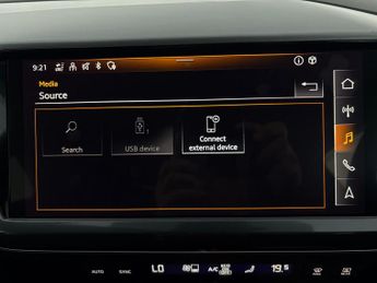 Audi Q4 E-tron 40 S line Sportback 82kWh (204 ps) - CARPLAY - LED - HEATED SEAT