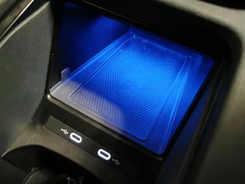 Volkswagen ID.4 Pro Performance 77kWh Life Edition (204 ps) - CARPLAY - LED - RE