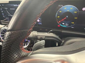 Mercedes-Benz EQA EQA 250+ 70.5kWh AMG Line (190 ps) LEATHER - REV CAM - APPLE CAR