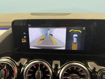 Mercedes-Benz EQA EQA 250+ 70.5kWh AMG Line (190 ps) LEATHER - REV CAM - APPLE CAR