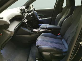 Peugeot E-2008 50kWh GT (7kW Charger) (136 ps) - REVERSE CAM - NAV - HEATED SEA