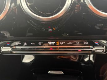 Mercedes-Benz A Class 2.0 A180d AMG Line 8G-DCT (116 ps) - HEATED LEATHER - COMFORT PA