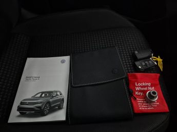 Volkswagen Tiguan 1.5 TSI Active DSG (150 ps) ADAPTIVE CRUISE - APPLE CARPLAY - LE