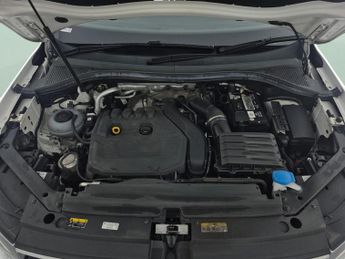 Volkswagen Tiguan 1.5 TSI Active DSG (150 ps) - LED - HEATED SEATS - NAV