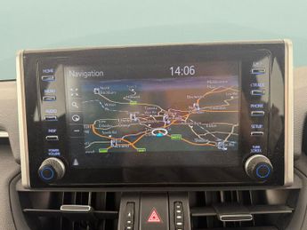 Toyota RAV4 2.5 VVT-h GPF Design CVT 4WD (222 ps) - LED - REVERSE CAM - NAV
