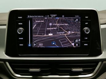 Volkswagen T-Roc 1.5 TSI Style DSG (150 ps) - DIGITAL DASH - PARK SENSORS - PADDL