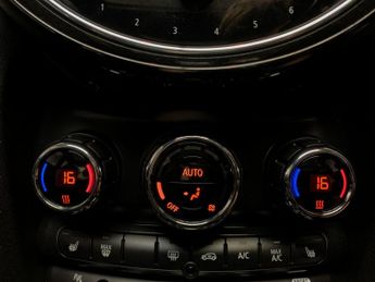 Mini Electric Hatch Cooper SE 32.6kWh Level 3 (184 ps) - DRIVING ASSISTANT - PARK AS