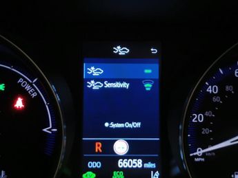 Toyota C-HR 1.8 VVT-h GPF Design CVT (122 ps) - LED - REVERSE CAM - NAV