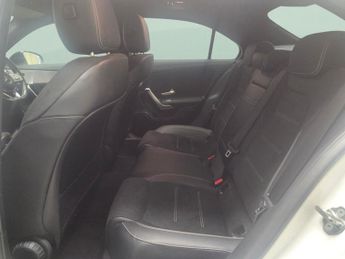 Mercedes-Benz A Class 1.3 A250e 15.6kWh AMG Line Edition (Premium) Plug-in 8G-DCT (218