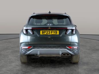 Hyundai Tucson 1.6 T-GDi 13.8kWh Premium Plug-in 4WD (265 ps) - HEATED SEATS
