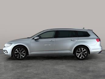 Volkswagen Passat 1.5 TSI EVO SEL DSG (150 ps) - AUTO HEADLIGHTS - DAB - USB AUDIO