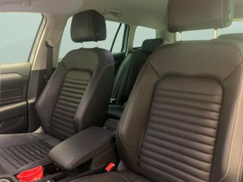 Volkswagen Passat 1.5 TSI EVO SEL DSG (150 ps) - AUTO HEADLIGHTS - DAB - USB AUDIO