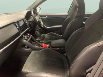 Skoda Kodiaq 1.5 TSI ACT SportLine DSG (7 Seat) (150 ps) - APPLE CARPLAY - RE