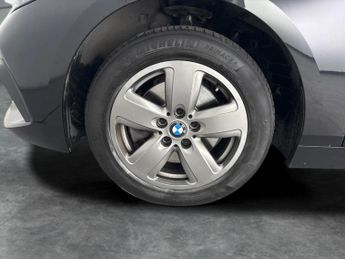 BMW 1 Series 1.5 118i SE DCT (140 ps) - REVERSE CAM - PERFORMANCE CONTROL