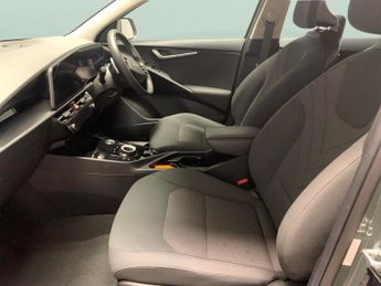 Kia Niro 64.8kWh 2 (201 bhp) - LED - REVERSE CAM - NAV