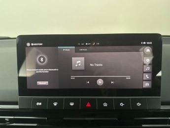 MG Mg4 51kWh SE (170 ps) - SPEED LIMIT RECOG - 17IN ALLOYS - CLIMATE CO