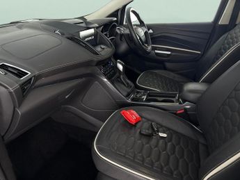 Ford Kuga 2.0 TDCi Vignale Powershift AWD (180 ps) - REVERSE CAM - NAV