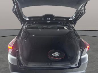 MG Mg4 51kWh SE (170 ps) - SPEED LIMIT RECOG - 17IN ALLOYS - CLIMATE CO