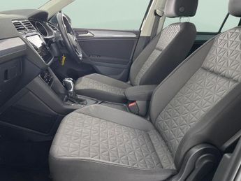 Volkswagen Tiguan 1.5 TSI Life DSG (150 ps) - ACTIVE LANE ASSIST - LED - BLUETOOTH
