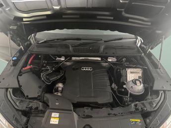Audi Q5 40 TDI Quattro Sport S Tronic [C+S] - LED - REVERSE CAM - HEATED