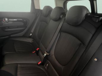 Mini Clubman 1.5 Cooper Exclusive 6dr Steptronic (136 ps) - DARKENED REAR GLA