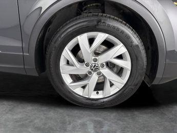 Volkswagen Tiguan 1.5 TSI Life DSG (150 ps) - ACTIVE LANE ASSIST - LED - BLUETOOTH
