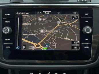 Volkswagen Tiguan 1.5 TSI Life DSG (150 ps) - ACTIVE LANE ASSIST - LED - BLUETOOTH