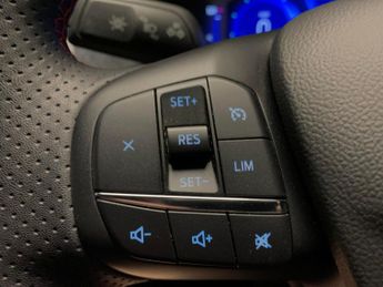 Ford Kuga 2.5h Duratec ST-Line X Edition CVT (190 ps) - CARPLAY - KEYLESS 