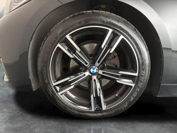 BMW 4 Series 2.0 420i M Sport Coupe (184 ps) - ACOUSTIC GLAZING