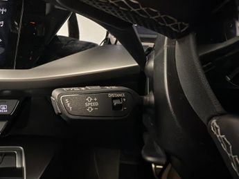 Audi A3 1.0 TFSI 30 S line Sportback S Tronic (110 ps) - LANE DEPARTURE