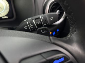 Hyundai Kona 64kWh Premium (10.5kW Charger) (204 ps) - UPGRADED SOUND - CARPL