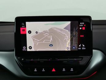 Volkswagen ID.4 Pro Performance 77kWh Family (204 ps) - ACTIVE LANE ASSIST - LED