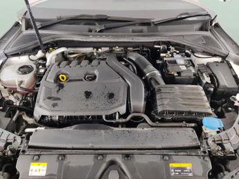 Audi A3 1.5 TFSI 35 S line S Tronic (150 ps) - DAB - BLUETOOTH - CRUISE