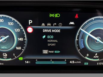 Hyundai Kona 64kWh Premium (10.5kW Charger) (204 ps) - UPGRADED SOUND - LED