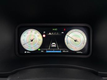 Hyundai Kona 64kWh Premium (10.5kW Charger) (204 ps) - UPGRADED SOUND - LED