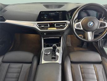 BMW 3 Series 330e M Sport Step [Tech Pack] - HUD - CARPLAY - ACTIVE LANE ASSI