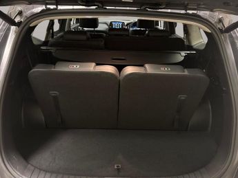 Hyundai Santa Fe 2.2 CRDi Premium SE 4WD 7 Seat (200 ps) - PARK ASSIST - LED - RE