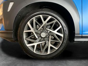 Hyundai Kona 1.6 h-GDi Premium DCT (141 ps) - REVERSE CAM - NAV - LANE DEPART
