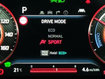 Hyundai Kona 64kWh Premium (10.5kW Charger) (204 ps) - KEYLESS ENTRY - LED - 